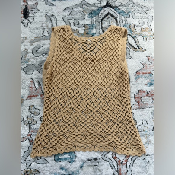 Vintage Crochet Top - Picture 2 of 4